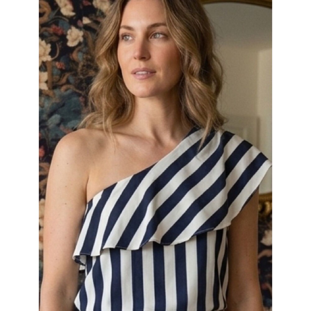 Striped One-Shoulder Navy and White top